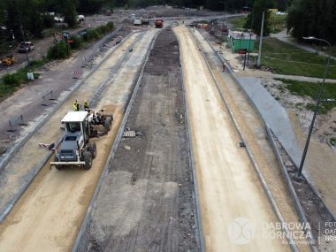Aleja Zagłębia Dąbrowskiego otwarta Aleja Zagłębia Dabrowskiego otwarta