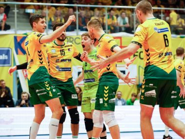 Liga Mistrzów w hali Centrum. Nadchodzą Jurajscy Rycerze Aluron CMC Warta Zawiercie