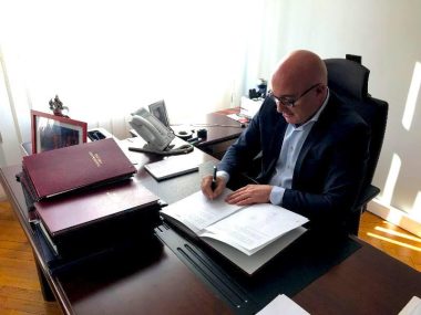 Andrzej Kotala był jednym z tych samorządowców którzy nie chcieli uruchamiać syren Andrzej Kotala był jednym z tych samorządowców którzy nie chcieli uruchamiać syren