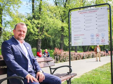 Sosnowiec. Ławka jaka jest, każdy widzi Arkadiusz Chęciński