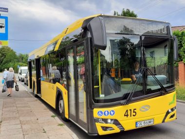 Zawieszenie linii autobusowych w Katowicach Autobus 913 Katowice
