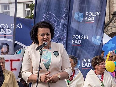 Posłanka PiS skarży się na przepisy, które sama poparła Barbara Dziuk