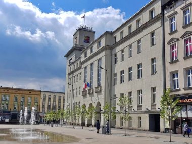 Wyniki 10. edycji Budżetu Obywatelskiego Chorzowa Chorzów rynek gmach Urzędu Miasta