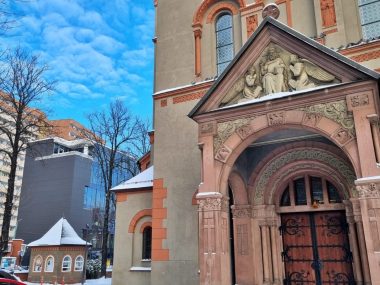 Inwestycja w Chorzowie. Potrzebna opinia proboszcza? Chorzów Inwestycja na Wolności 64