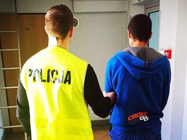 Nastoletni bandyta z Chorzowa zatrzymany przez policję Chorzów Nastoletni bandyta