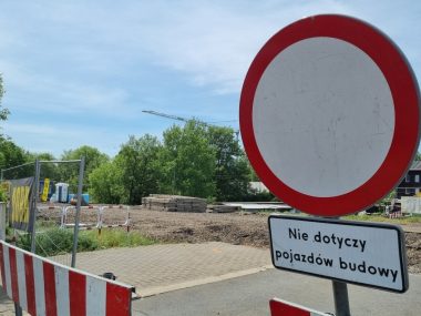Kolejne utrudnienia drogowe w Chorzowie Chorzów Przebudowa linii kolejowej nr 131