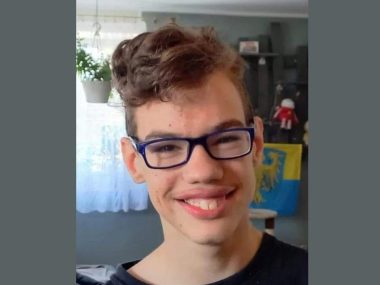 Trwa zbiórka zakrętek i grosików dla Szymona Żydka Szymon Żydek z Piekar