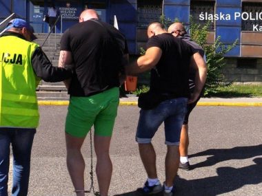 Kibol GieKSy skazany za pobicie chorzowskiego radnego Daniel D zatrzymany przez policję