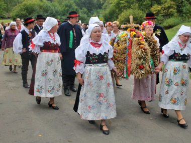 „O zbożach, chlebie i ziołach” w chorzowskim skansenie Dożynki w chorzowskim skansenie