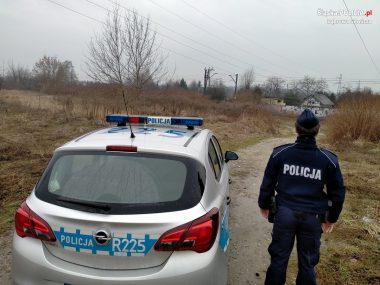 Policjanci z Dąbrowy Górniczej odnaleźli zaginioną 92-latkę Dąbrowscy policjanci odnaleźli 92-latkę