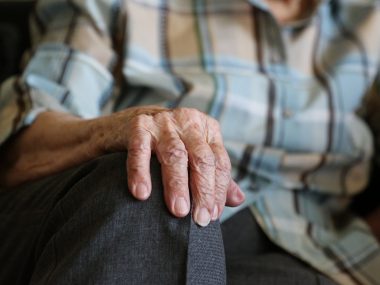 Dwie piekarzanki straciły łącznie kilkadziesiąt tysięcy Emerytki oszukane w Piekarach