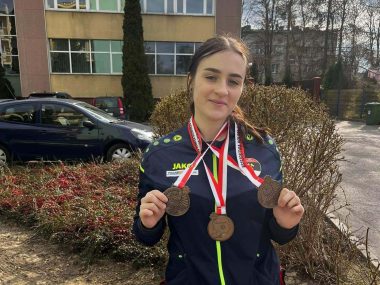Piekarskie sztangistki z medalami na Mistrzostwach Polski Emilia Franielczyk z medalami na Mistrzostwach Polski Sztangistek