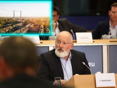 Timmermans przyjeżdża na Śląsk. Czy to oznacza... pieniądze? Frans Timmermans