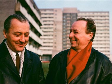 1 łazienka na 5 mieszkań? Buszko i Franta mieli inne pomysły Henryk Buszko i Aleksander Franta