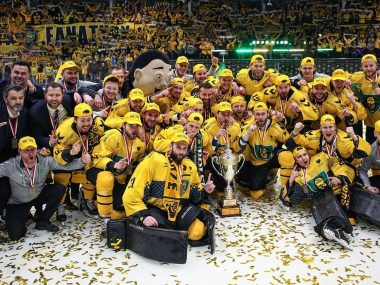 Hokeiści GKS Katowice mają lód w żyłach. I ósme mistrzostwo! Hokeiści GKS Katowice obronili tytuł mistrzów Polski