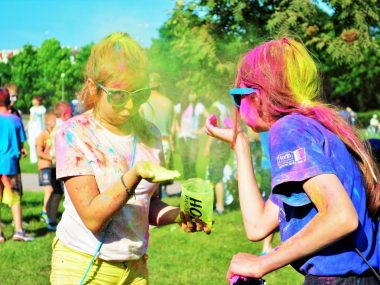 Holi Święto Kolorów w Katowicach. Zabawa w Parku Boguckim Holi Festival Poland 3