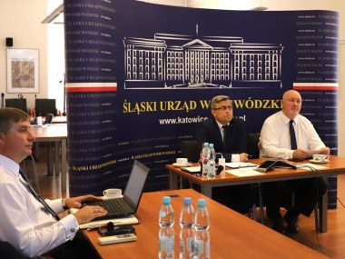 Wojewoda Śląski zostanie odwołany, bo nie pilnował Odry? Jarosław Wieczorek