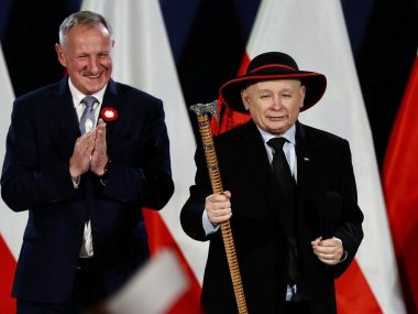 Meble w piecu, czarny dym. Mandat? "Ale Kaczyński pozwolił" Jarosław Kaczynski w Żywcu