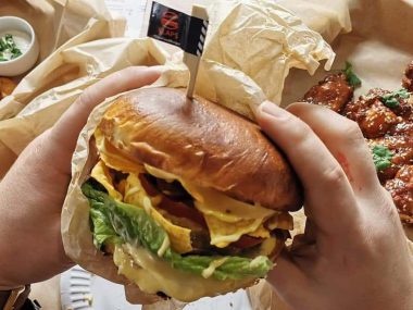 Burgerownia Klaps przenosi się do nowej lokalizacji Klaps