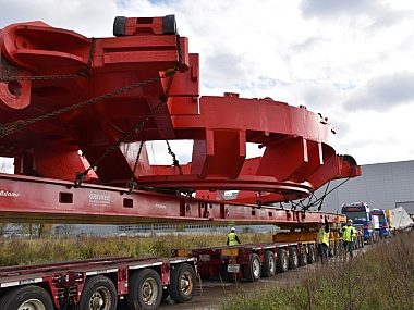 Maszyna drążąca tunele zablokuje w nocy autostradę A4 Maszyn a TBM