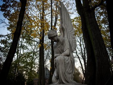 Kresowiacy organizują kwesty na bytomskich cmentarzach Mater Dolorosa Bytom