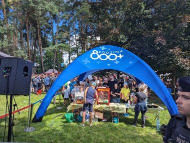 Jak PiS "pokazał ludzką twarz" na tyskim Pikniku 800+ Mateusz Morawiecki w Tychach 6