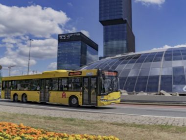 Ile kosztują autobusowe metrolinie? Dużo, więcej nie będzie Metrolinia