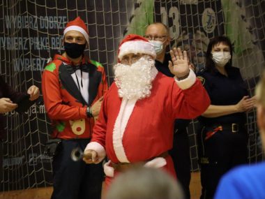 Dzień świętego Mikołaja w Piekarach Śląskich Mikołaj MOSiR Piekary