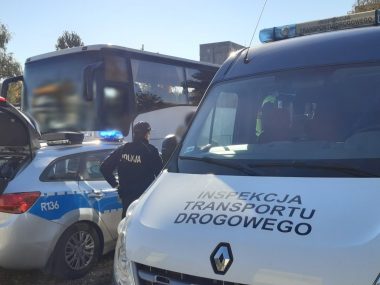 Nietrzeźwy kierowca wycieczki szkolnej z Katowic do Karpacza Nietrzeźwy kierowca wycieczki szkolnej