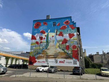 Chorzów. Przy Rynku powstał nowy mural "MAKi" Nowy mural powstał w Chorzowie