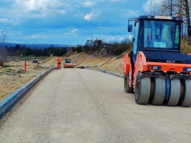 Dąbrowa Górnicza: autobusowa linia 638 wraca na starą trasę Od niedzieli autobusy będą mogły przejeżdżać przez nowe rondo