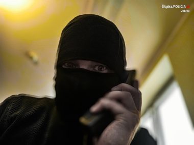 Uwaga na oszustów. 61-latka straciła swoje oszczędności Oszust Zabrze
