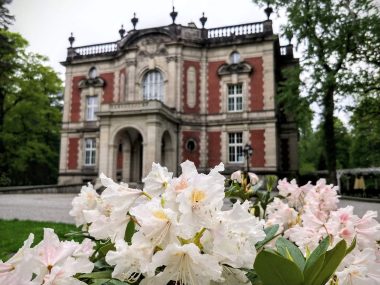 Tajemnicze Tarnowskie Góry. Poznajcie lokalne legendy Pałac Kawalera w Świerklańcu