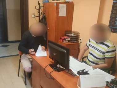 32-latek usłyszał zarzut przestępstwa na tle rasowym Pijany rasista