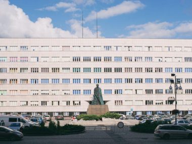 Sąd na pl. Sejmu Śląskiego wprowadzi się za kilka lat Pl Sejmu Śląskiego