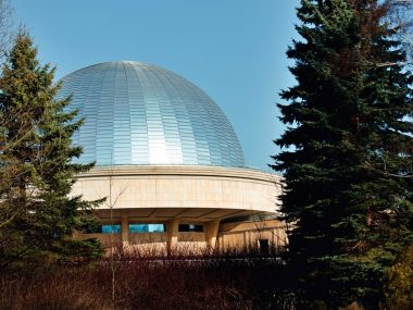 Premier Morawiecki spojrzy w gwiazdy w Planetarium Śląskim Planetarium Śląskie