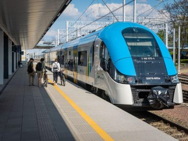 Będą liczyć podróżnych w pociągach Kolei Śląskich i Polregio Pociąg Kolei Śląskich