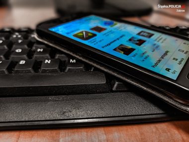 63-latek szukany w internecie. Metodą „na inwestycje” Policja Zabrze