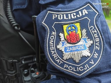 Uszkodził drzwi w sklepie, groził ekspedientce śmiercią Policjanci zatrzymali 44-latka który groził ekspedientce
