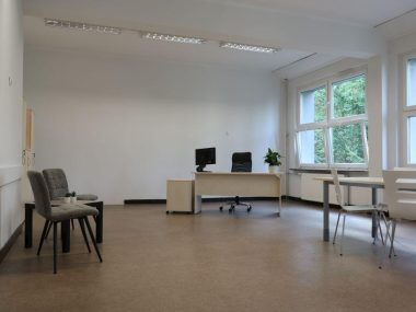 Poradnia w Piekarach Śląskich już otwarta po remoncie Poradnia Psychologiczno Pedagogiczna w Piekarach Śląskich 1