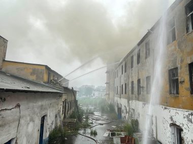Pożar pustostanu przy ul. Modrzejowskiej Pożar Modrzolewska