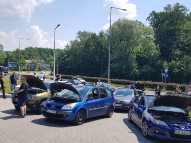 Ogólnopolska akcja "Blokujemy Orlen" także w Piekarach Protest kierowców w Bielsku Białej