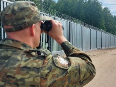 Czy można kogoś nazwać zdrajcą za ratowanie ludzi? Płot Granica