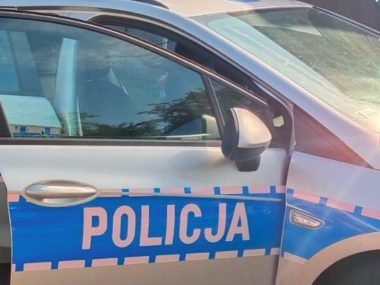 Awanturował się w szpitalu, trafił do policyjnego aresztu Radiowóz KPP Bedzin