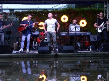 Koncert przy dwóch wieżach KWK Polska w Świętochłowicach Robert Kindla Project Official