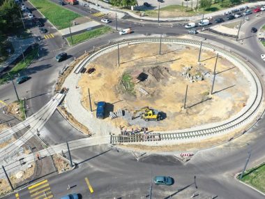 Prace nad linią tramwajową nr 15 zakończą się wcześniej? Rondo JP II