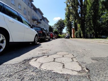 Rusza drogowy remont w Chorzowie Batorym Rusza drogowy remont w Chorzowie Batorym