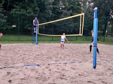 Zapisy na Wakacyjny Turniej Siatkówki Plażowej w Chorzowie Ruszyły zapisy na Wakacyjny Turniej Siatkówki Plażowej w Chorzowie