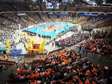 GKS Katowice zagra w Spodku z Grupą Azoty ZAKSĄ Spodek boisko siatkarskie
