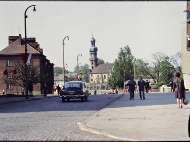 Tychy lat 60. na kolorowych zdjęciach fotografa z USA Nowe Tychy w obiektywie Amerykanina